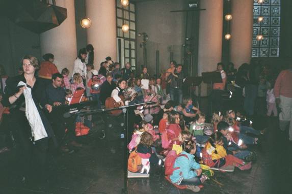 6. Tag Gottesdienst mit Kindern aus der Erzdizese Berlin.jpg